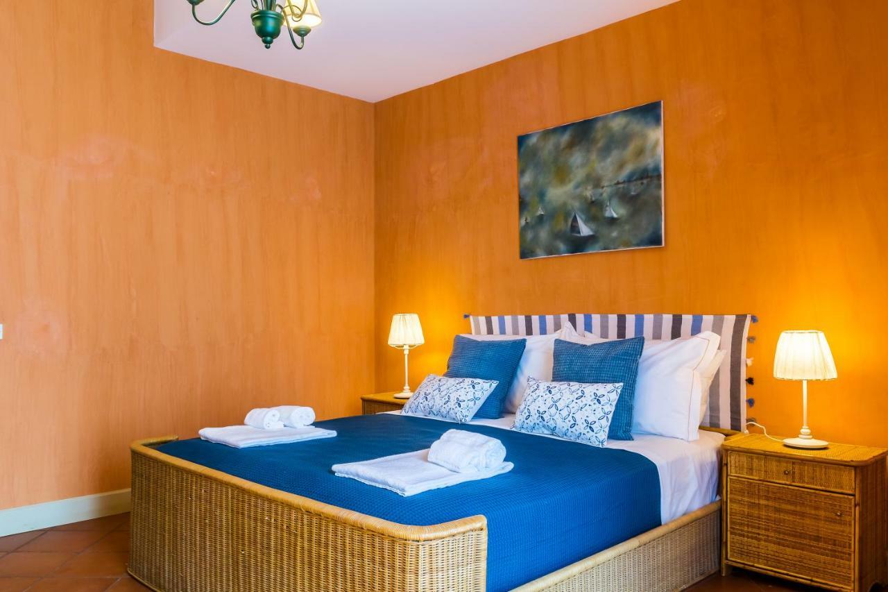 Les Suites - Apartments Riposto Bagian luar foto