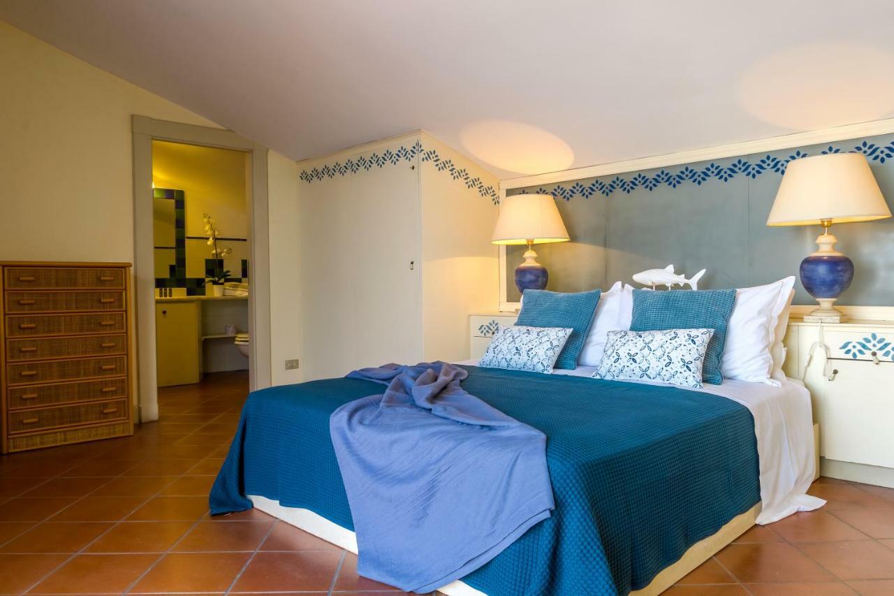 Les Suites - Apartments Riposto Bagian luar foto