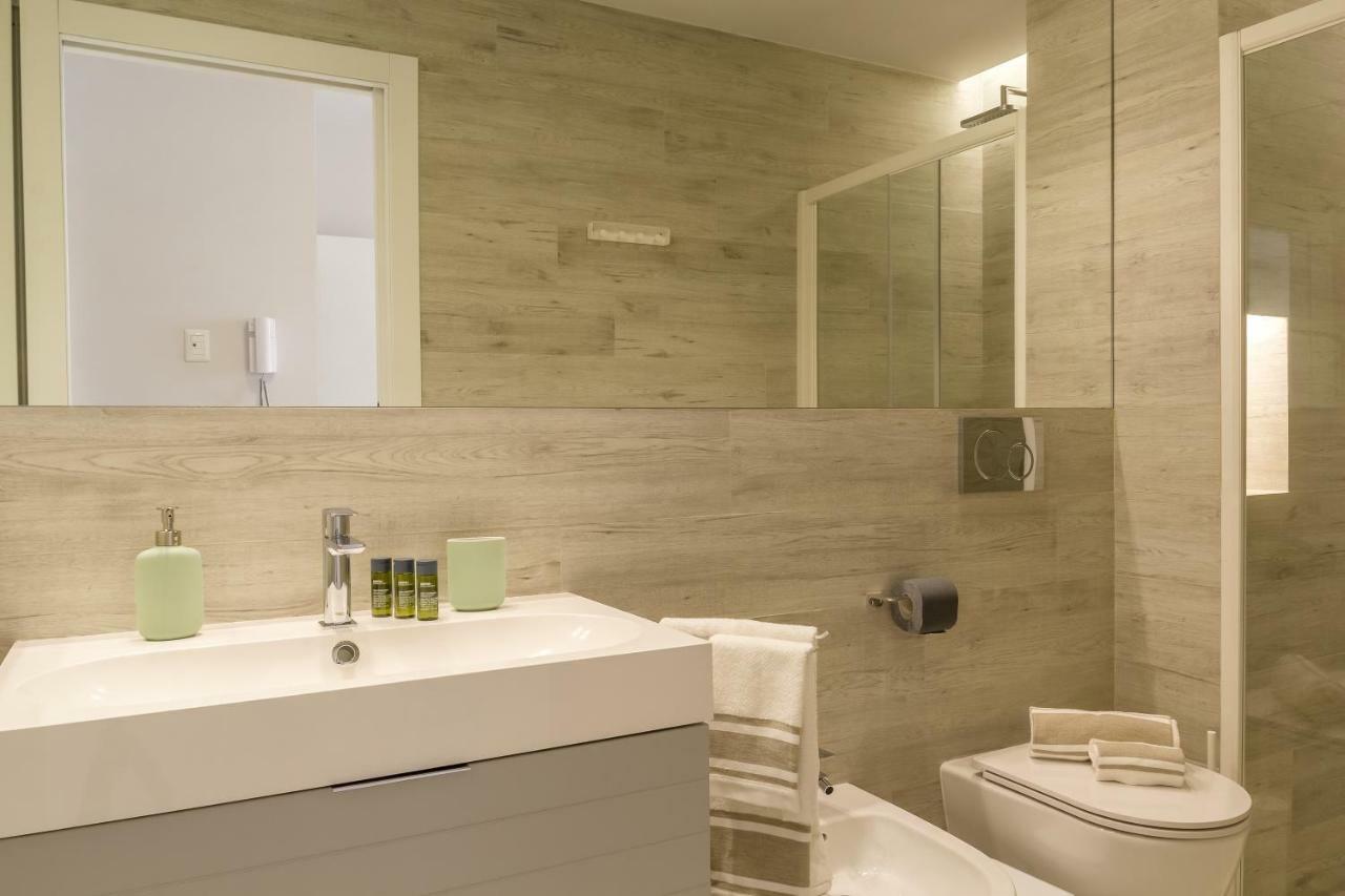 Les Suites - Apartments Riposto Bagian luar foto